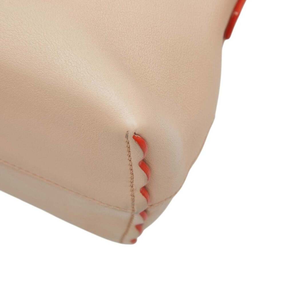 FENDI Cream Leather Shoulder Bag - Picture 4 of 12